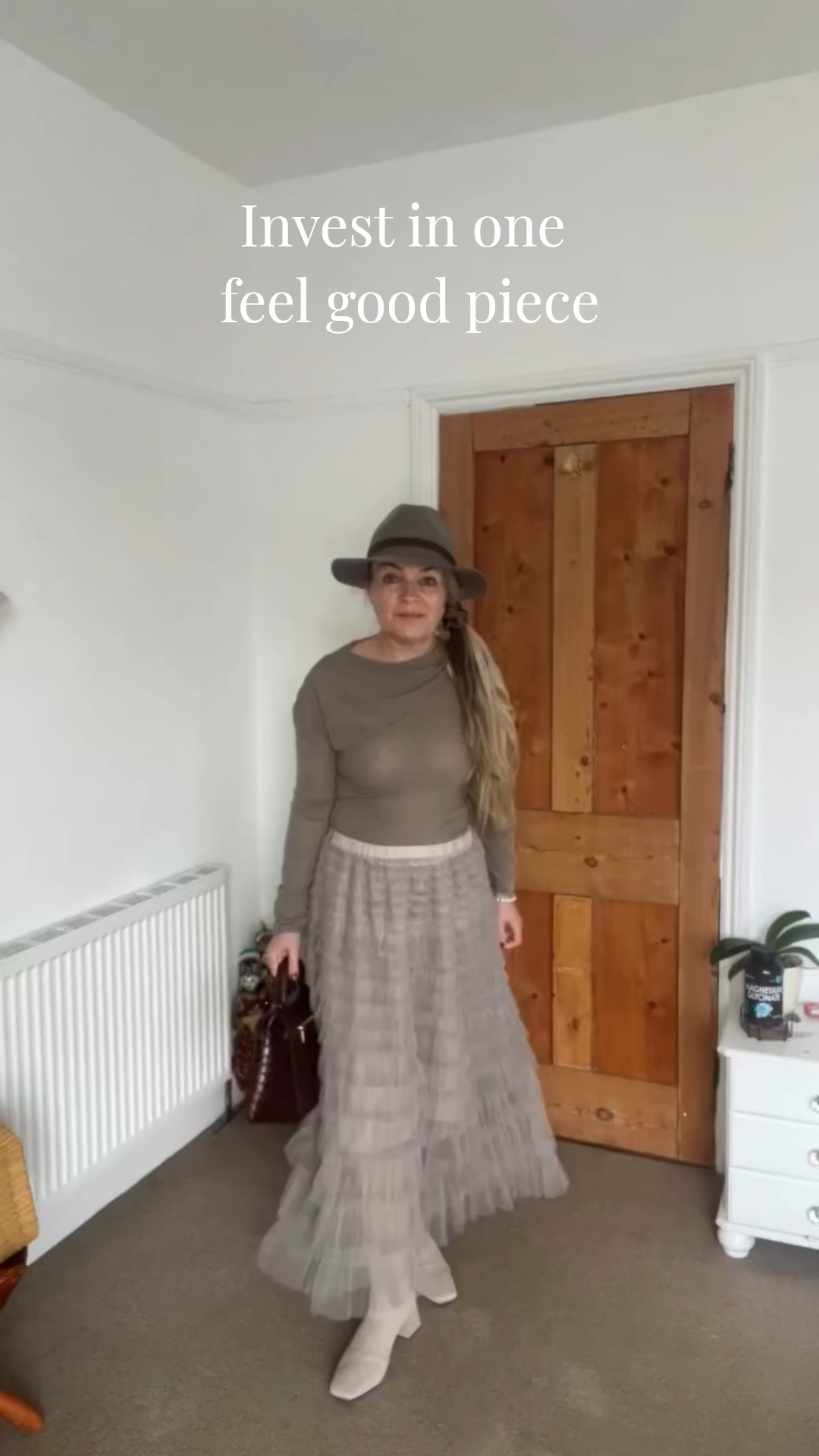 Invest in One Feel-Good Piece.

A luxe scarf. A well-fitting jumper. Quality basics. One piece that makes you feel genuinely good every time you wear it.

When you invest in something you truly love, you’re not just buying clothes—you’re making a statement: “I deserve good things.”

Here’s why this matters:

That one feel-good piece becomes your anchor. It’s the piece you reach for on hard days. It’s the piece that reminds you that you matter. It’s the piece that shifts your entire energy.

Mine is this tiered skirt. Every time I put it on, I feel like myself. The way it moves, the way it fits, the way it makes me feel—it’s intentional personal styling at its finest. Skirt @lilystudio.official top @fabrique.official boots @thomasbirdshoes bag @teddy_blake hat @etsyuk 

Your feel-good piece doesn’t have to be expensive. It has to be genuine. It has to be something that makes you pause and smile when you see it in your wardrobe. Something that feels like a hug.

When you wear something you genuinely love, you carry that feeling with you all day. Your confidence shifts. Your energy shifts. People notice.

This is self-care disguised as fashion. This is you honouring yourself.

Ready to find your feel-good piece?

Book a discovery call to explore how personal styling can help you build a wardrobe filled with pieces you genuinely love. Link in bio.

Download your free Capsule Wardrobe Blueprint to start curating intentional, high-quality pieces that make you feel amazing. Link in bio.

Join my YouTube VIP community for exclusive styling tips and direct connection. Link in bio.

You deserve to wear things that make you feel good. 💙

#FeelGoodPiece #IntentionalStyle #QualityOver Quantity #PersonalStyling #SelfCare