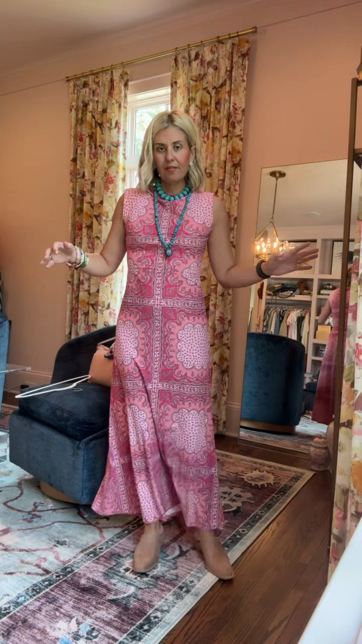 I have been obsessed with this dress for so long and I finally ordered it! I absolutely love this print. I’m in a size small and 8 shoe. ￼

*code Catherine20 at Allie + Bess

#LTKdayinmylife #LTKootd #LTKmomlife