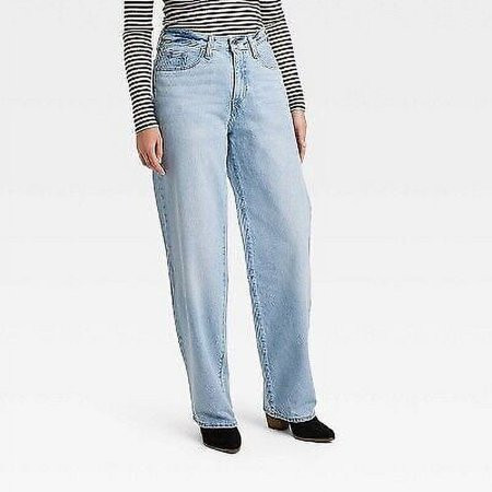 Women s Mid-Rise 90 s Baggy Jeans - Universal Thread Light Wash 10 Long | Walmart (US)