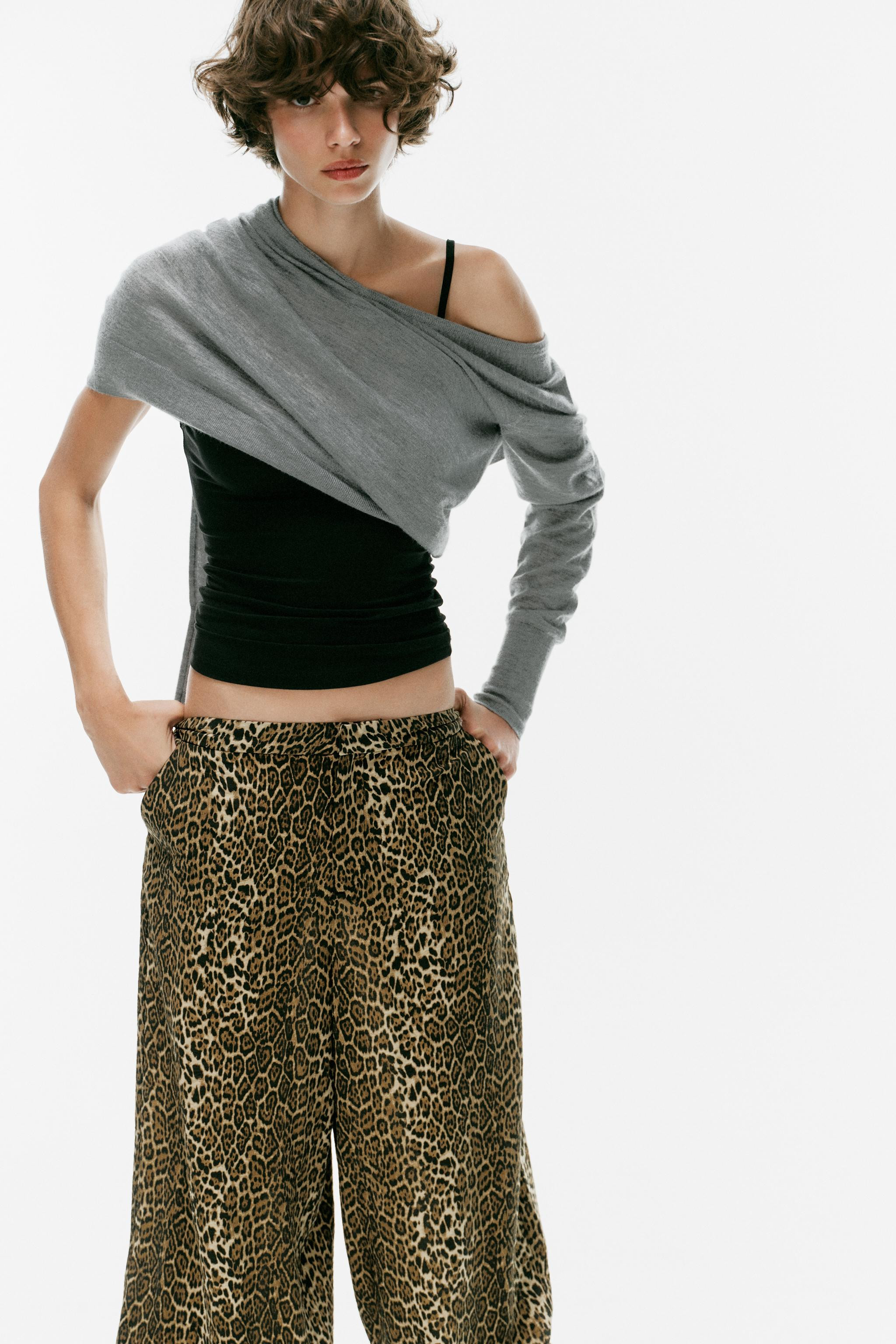 ANIMAL PRINT SATIN PANTS | Zara US