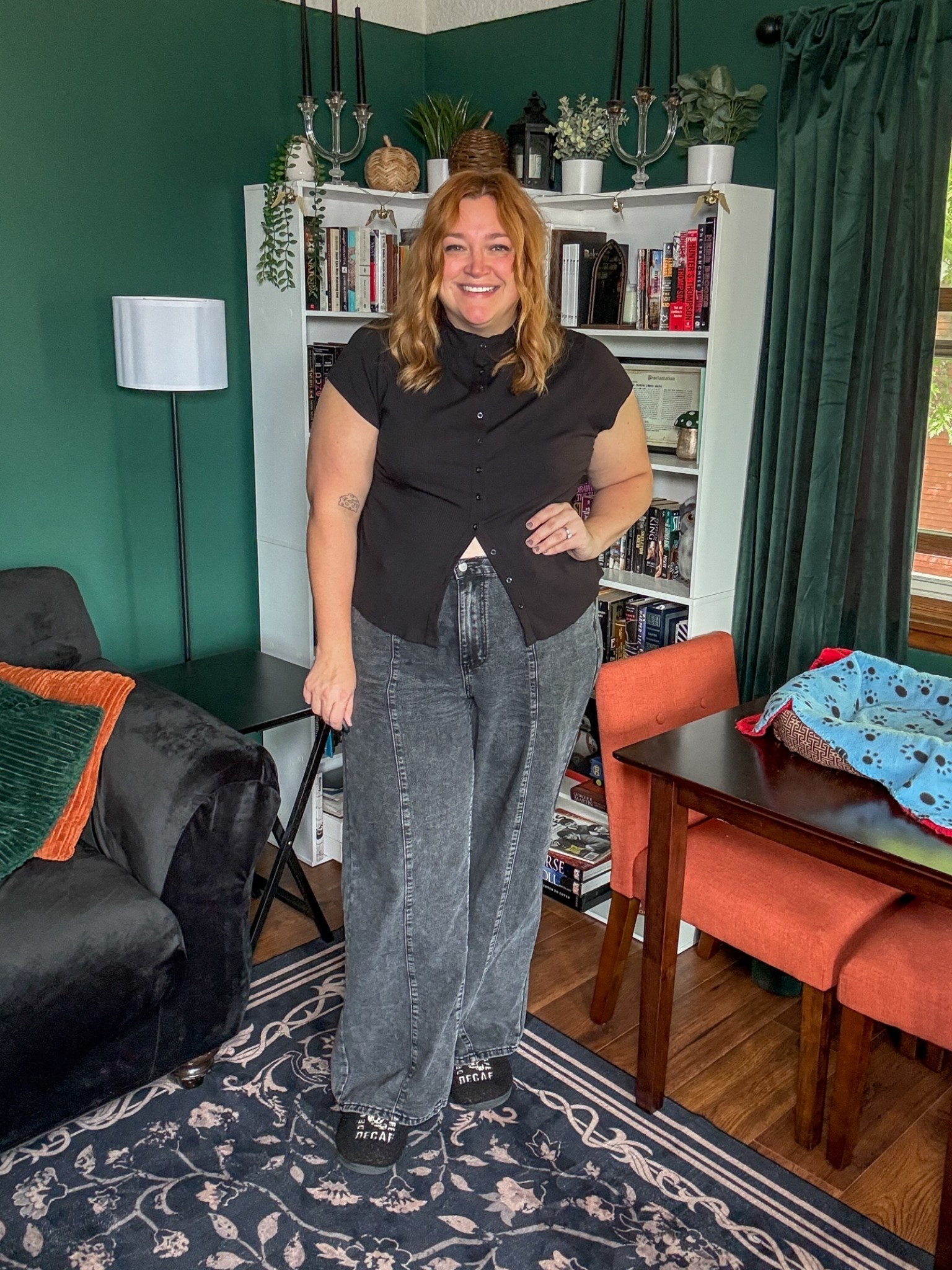 WFH outfit for a size 18
Elastic waist with stretch 
Camera ready top