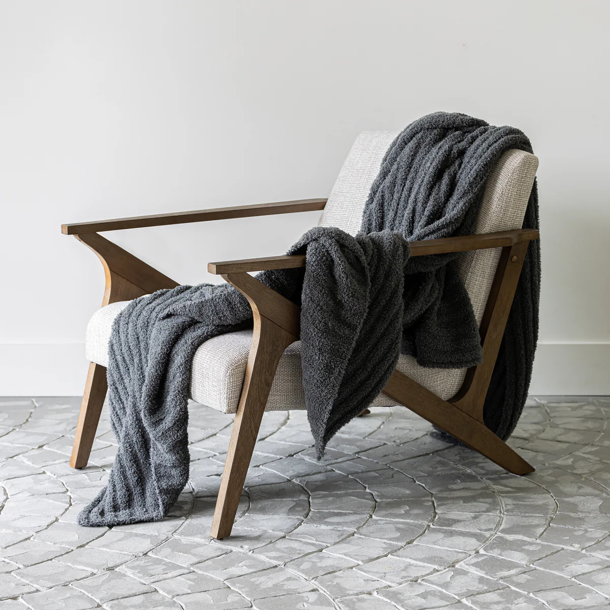 Charcoal Ribbed Extended Throw | Sunset Snuggles