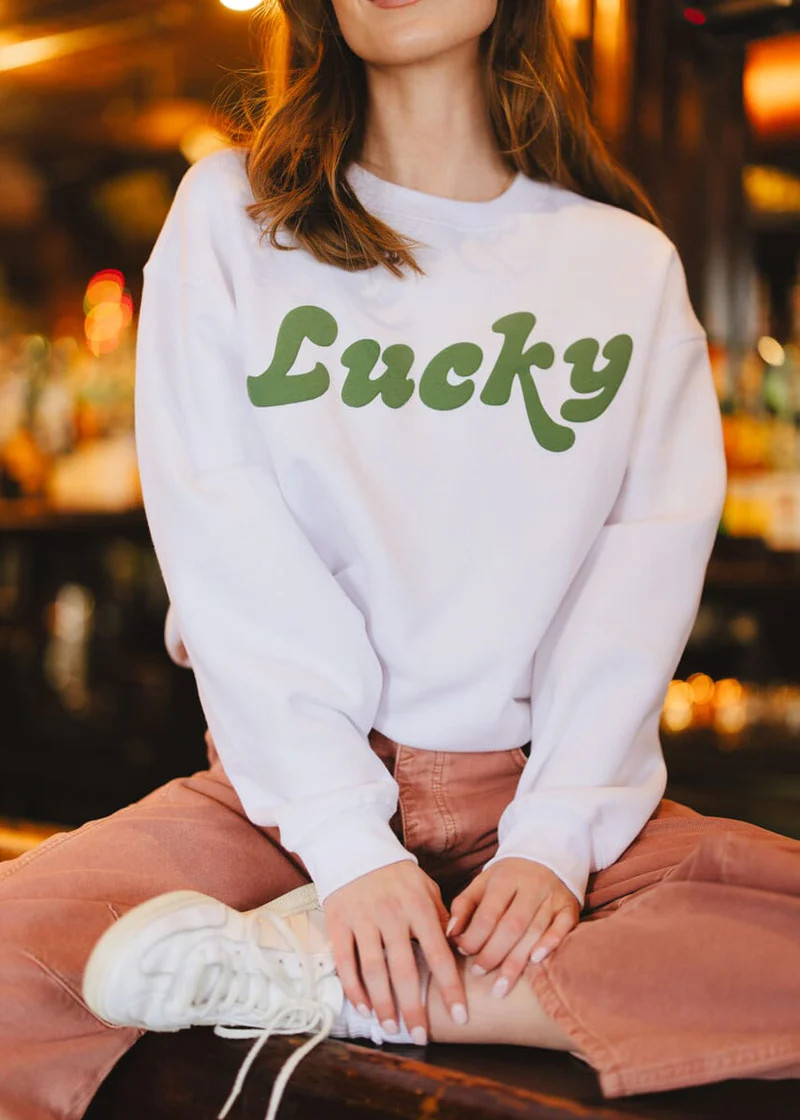Lucky Oversized Sweatshirt - White | Alice & Wonder