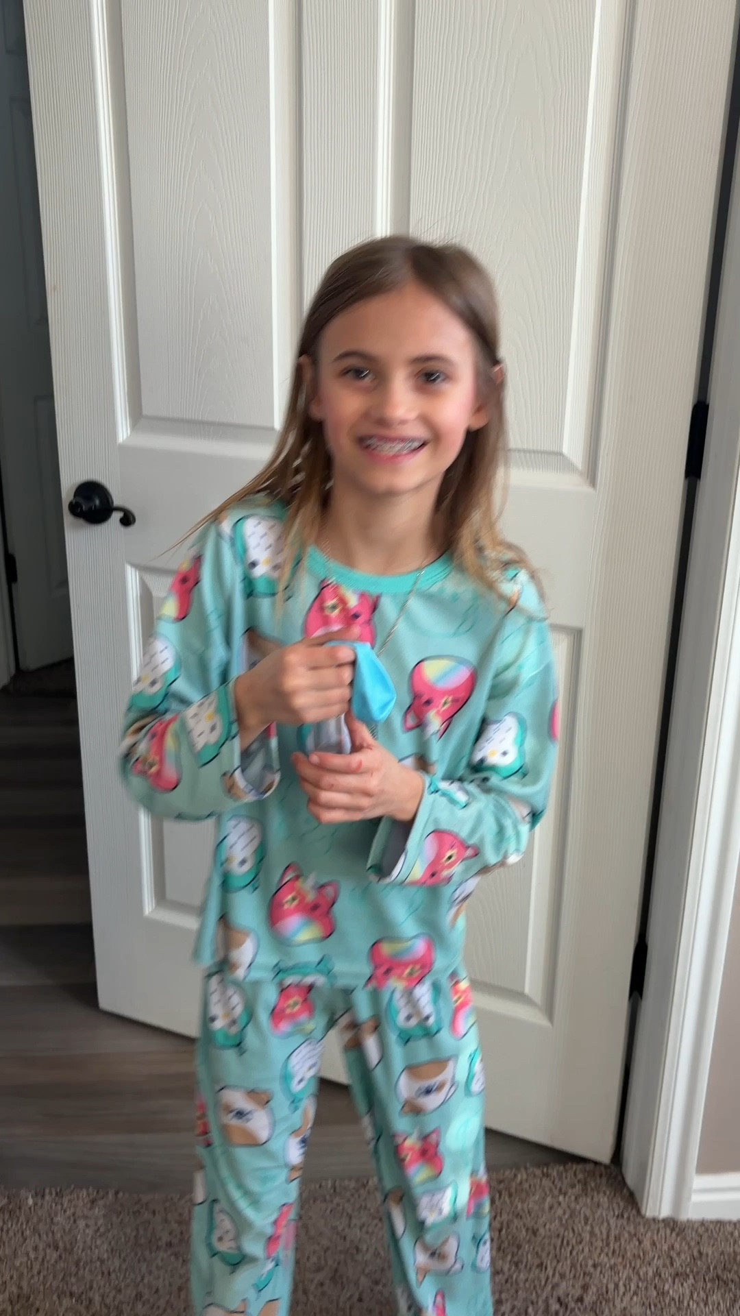 Get the science kit! 😍👏🏼 ps- there is something inside but I explained that after video.

#LTKdayinmylife #LTKmomlife #LTKKids