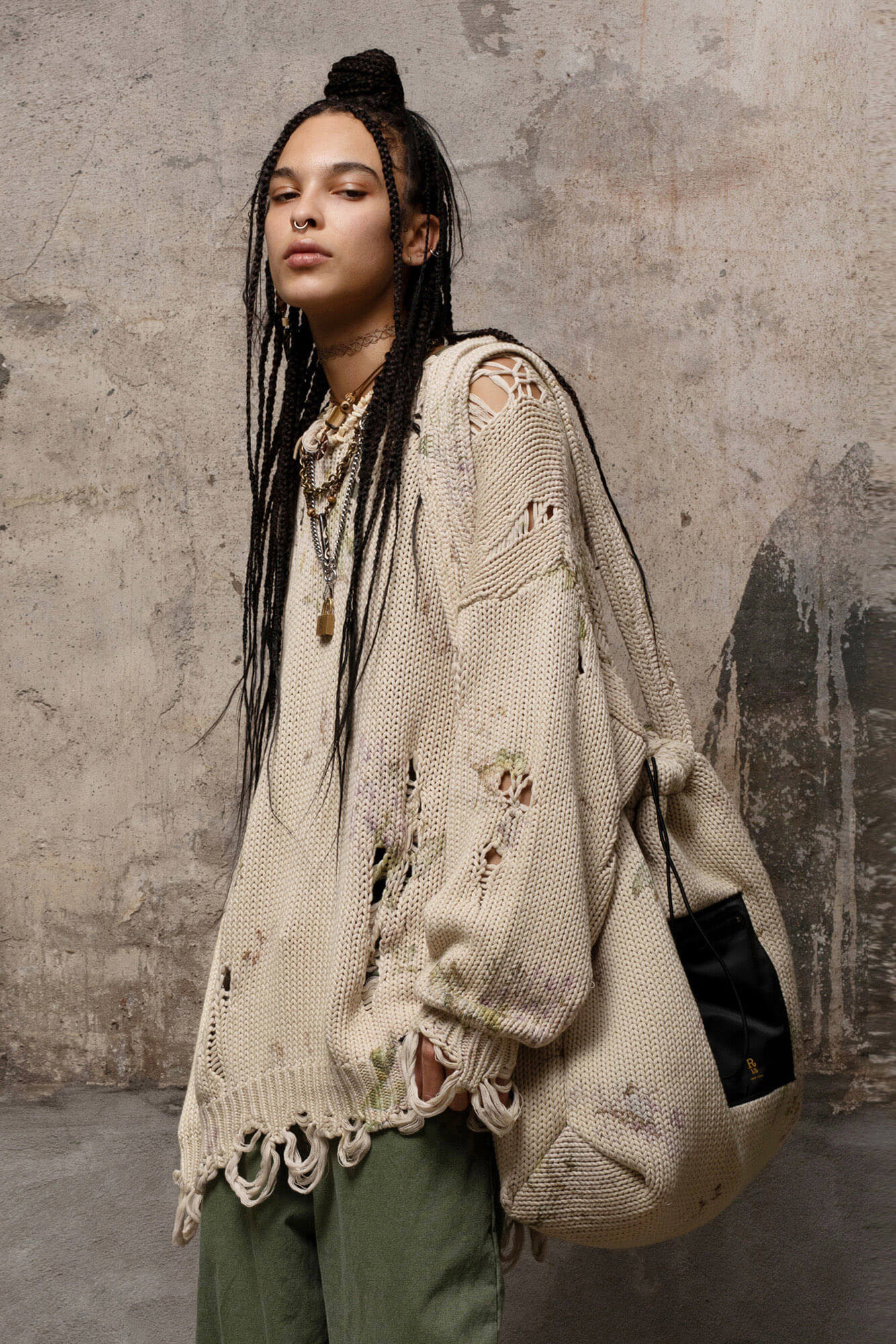 R13 Distressed Oversized Sweater - Floral On Khaki / S | R13