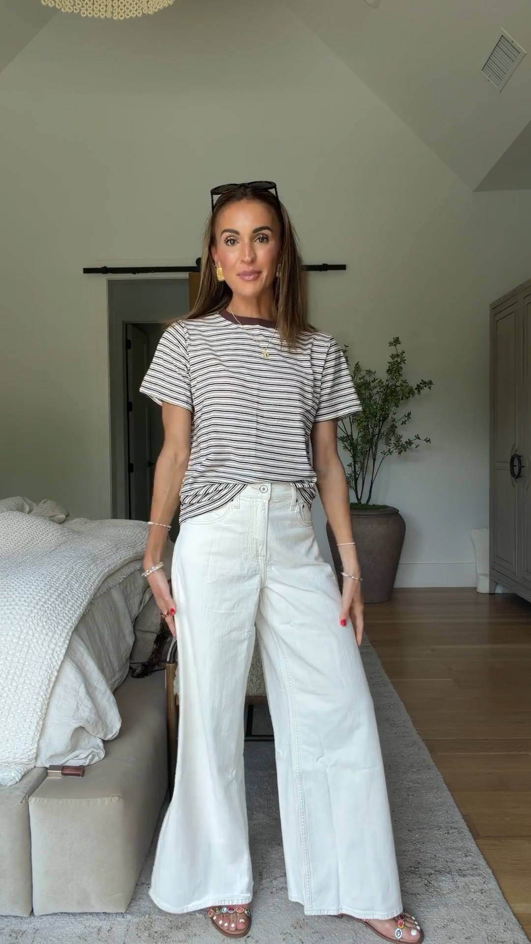 Casual summer ootd with the BEST wide leg jeans 👏🏼👏🏼 super flattering and never see through! 🤍

#LTKootd