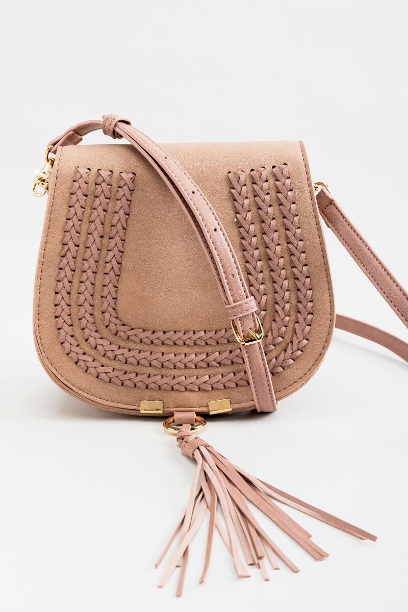 Cassie Whipstitch Saddle Crossbody | Francesca’s Collections