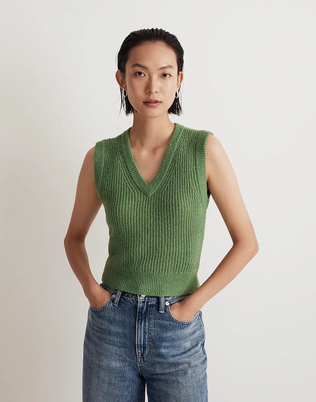 The Fineloft Shrunken Sweater Vest | Madewell