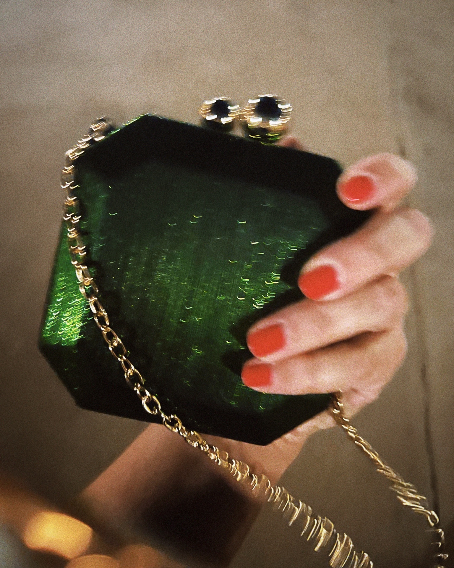 Party-ready with my new mini metallic hard case clutch in green from Anthropologie. Paired with red nails for the perfect festive accessory. ♥️#LTKHoliday

#LTKGiftGuide #LTKparties