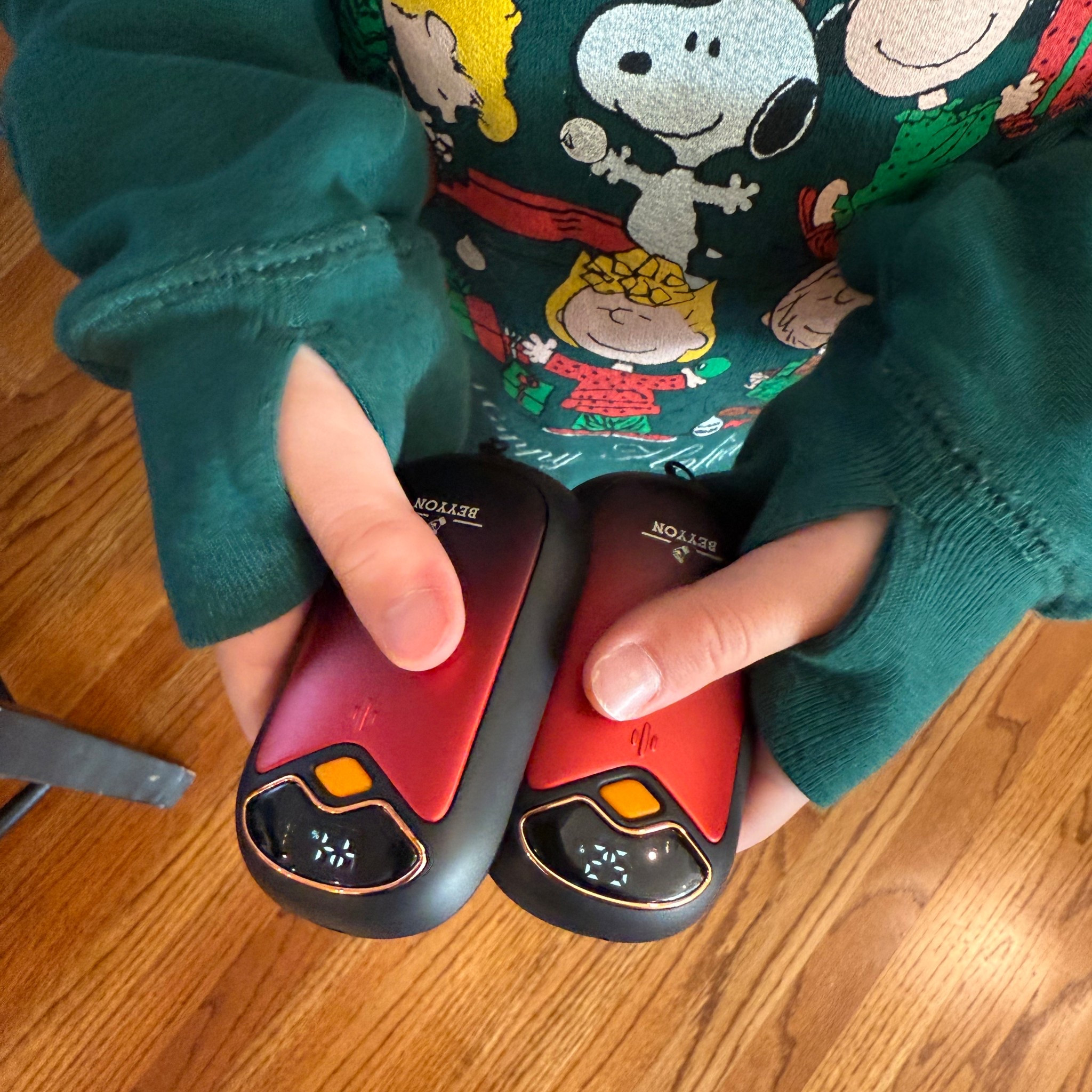 These handwarmers are the perfect little extra for everyone you know

#LTKGiftGuide #LTKSaleAlert #LTKHoliday