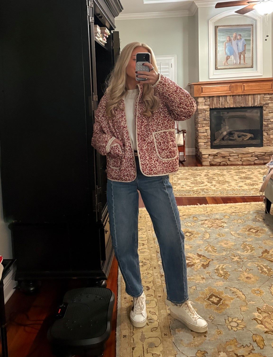 OOTD!! 💓
Jacket: small 
Jeans: 0 


#LTKFindsUnder50 #LTKootd