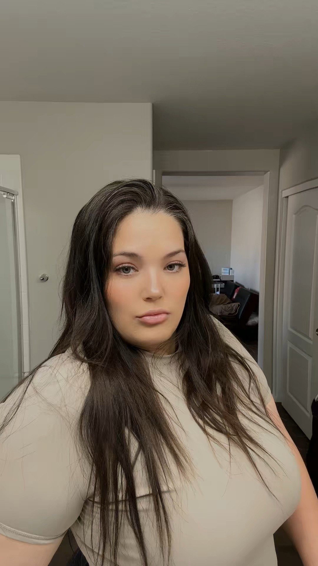 The lashes I ALWAYS get asked about 👀
Super affordable, lightweight, and they look like extensions without the appointment.
Linked for y’all 🤎

#LTKgrwm #LTKselfcare #LTKBeauty