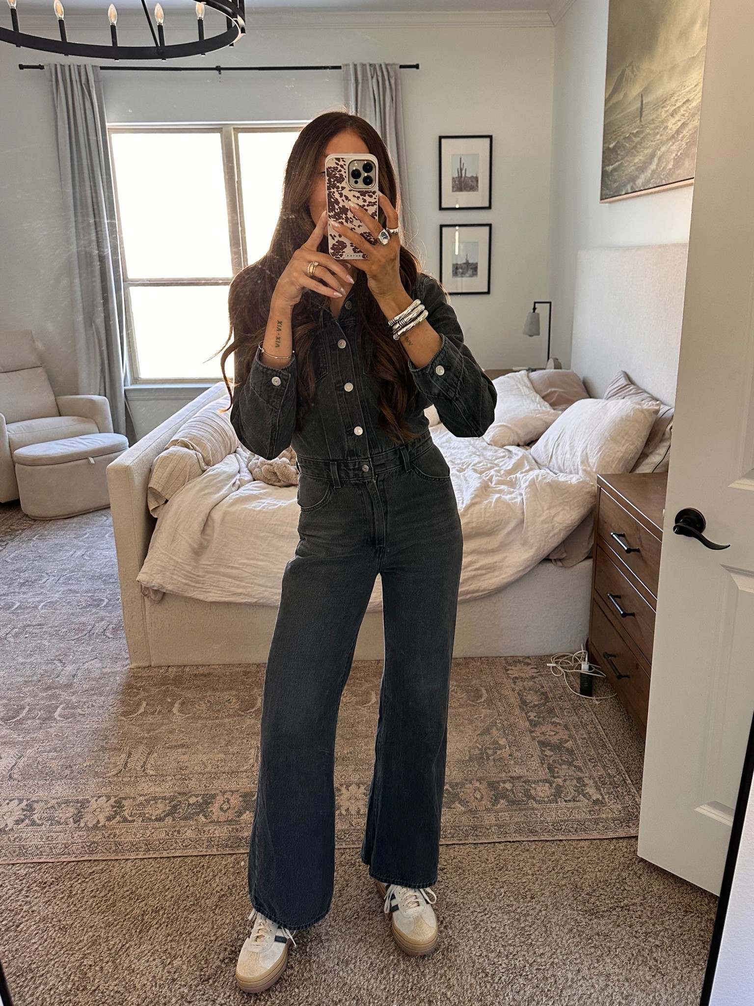 always drawn to a good denim jumpsuit🤎 

#LTKSeasonal #LTKmomlife #LTKgrwm