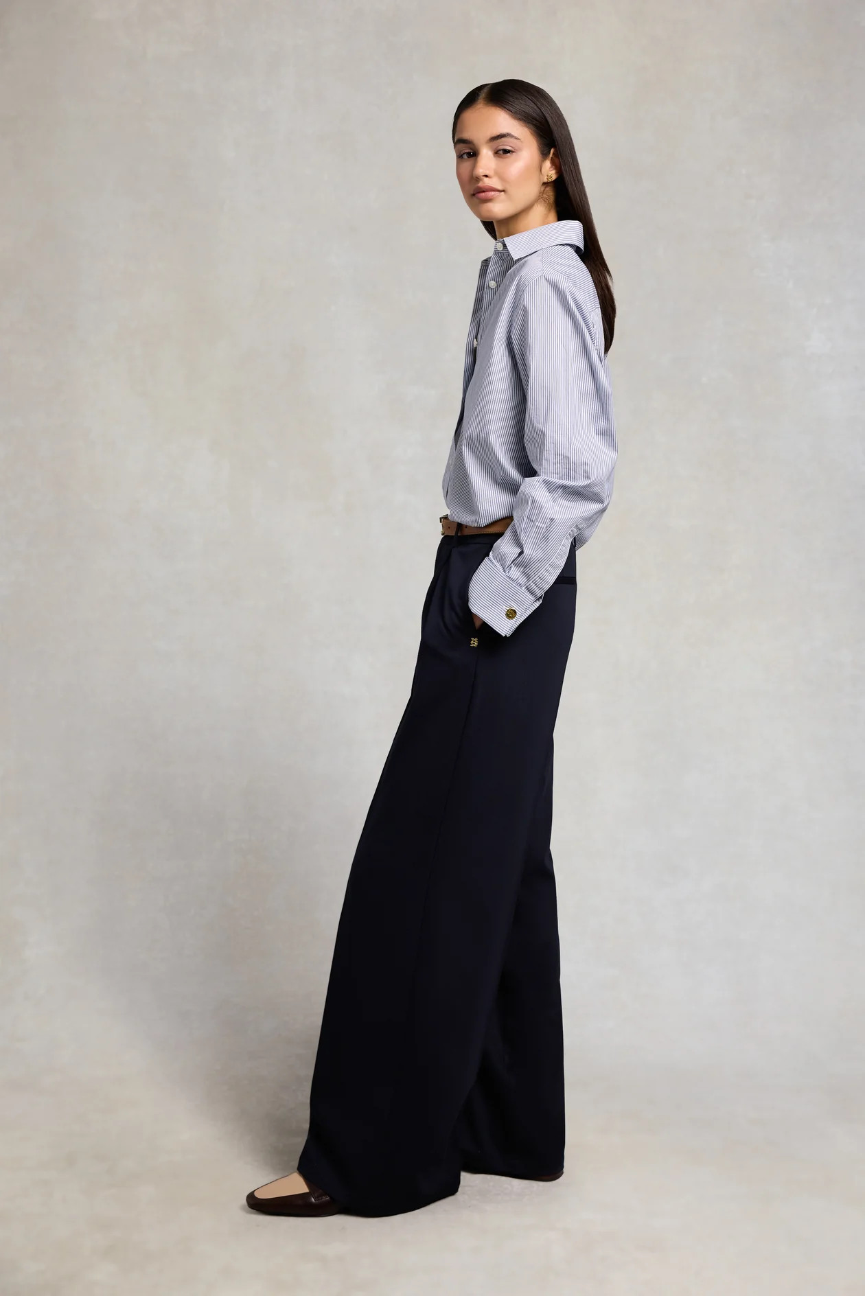 Pleated Wide Leg Trouser (Ink Navy) | Holland Cooper