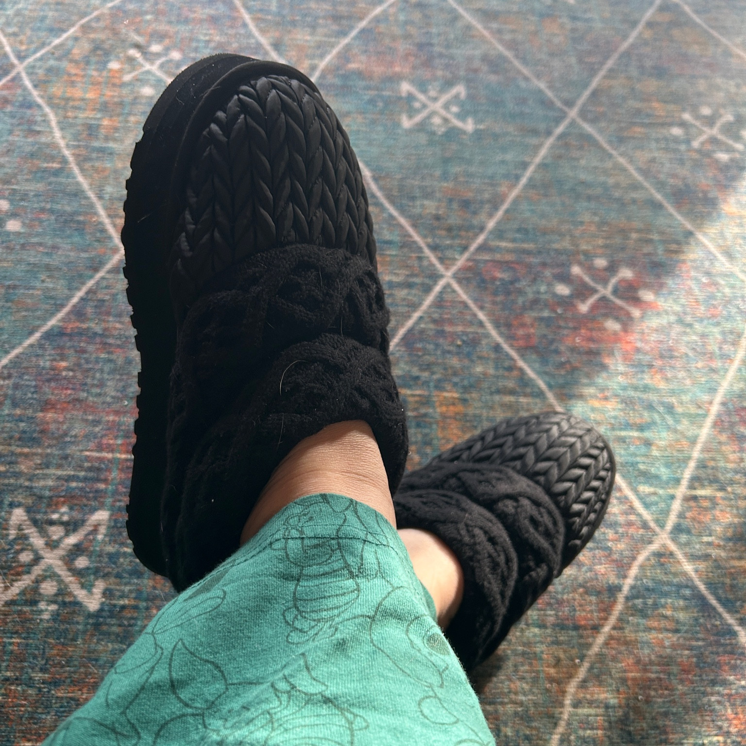 Comfy, cozy and on clearance! 

#LTKFindsUnder100 #LTKSeasonal #LTKOver40