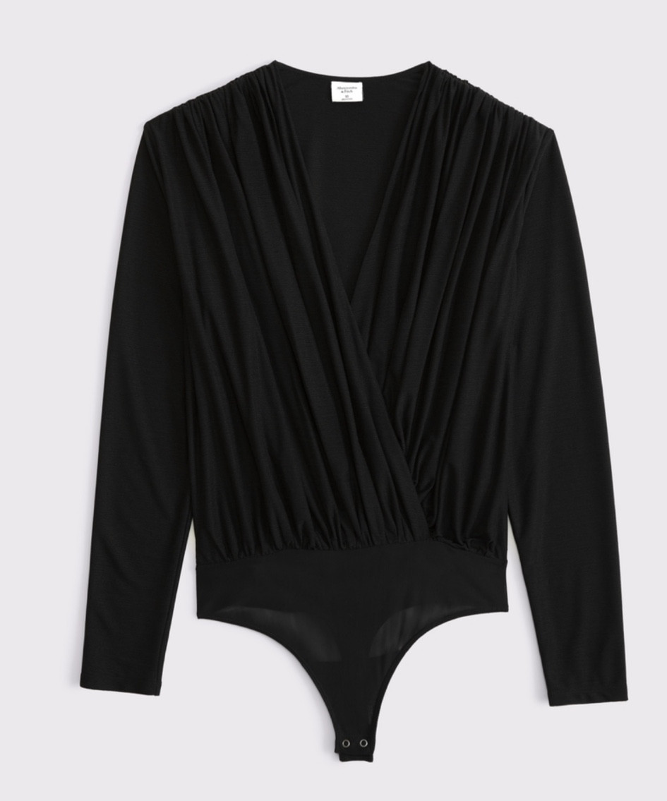 Holiday outfits 


#LTKCyberWeek #LTKGiftGuide #LTKHoliday