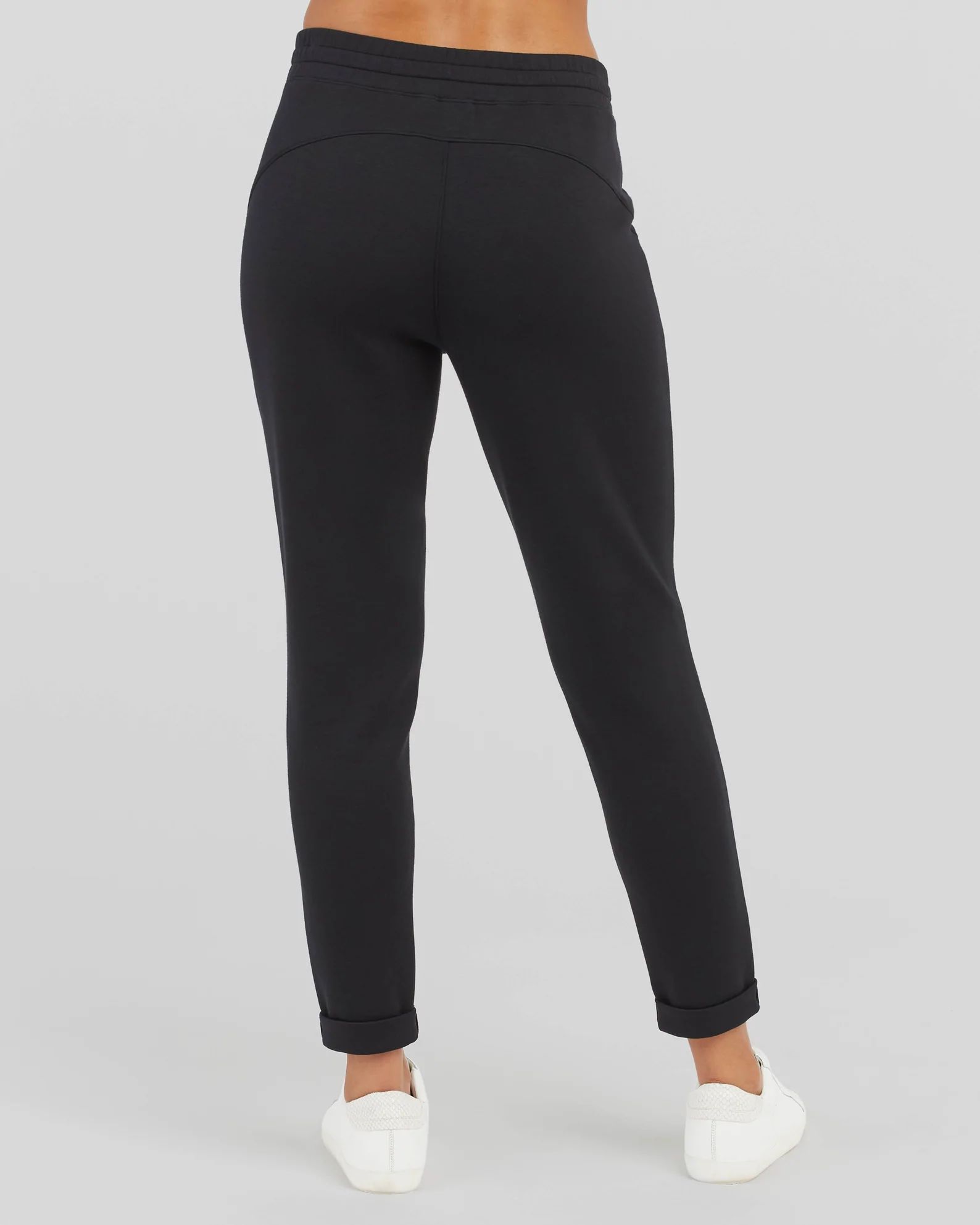 AirEssentials Tapered Pant | Spanx