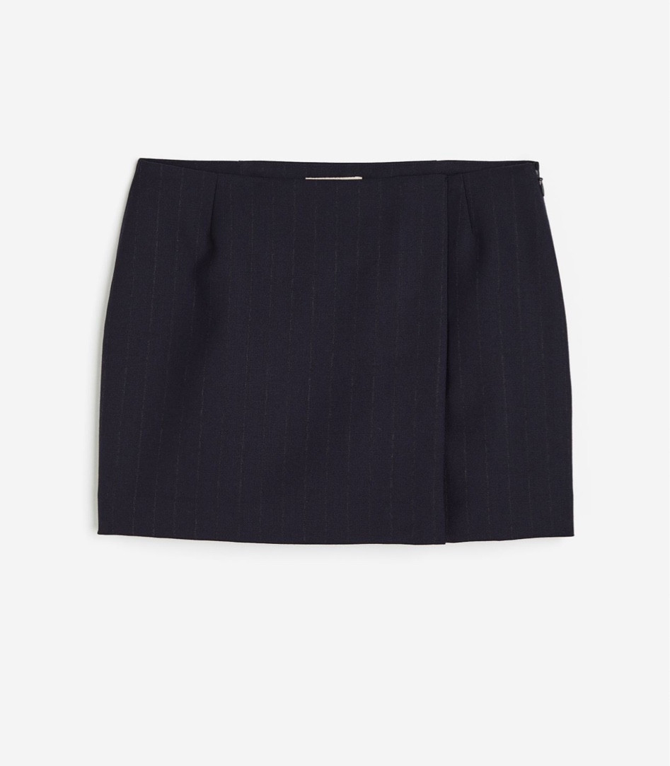 Wool twill skirt from H&M - quiet luxury fashion fall fashion 

#LTKstyletip #LTKHoliday