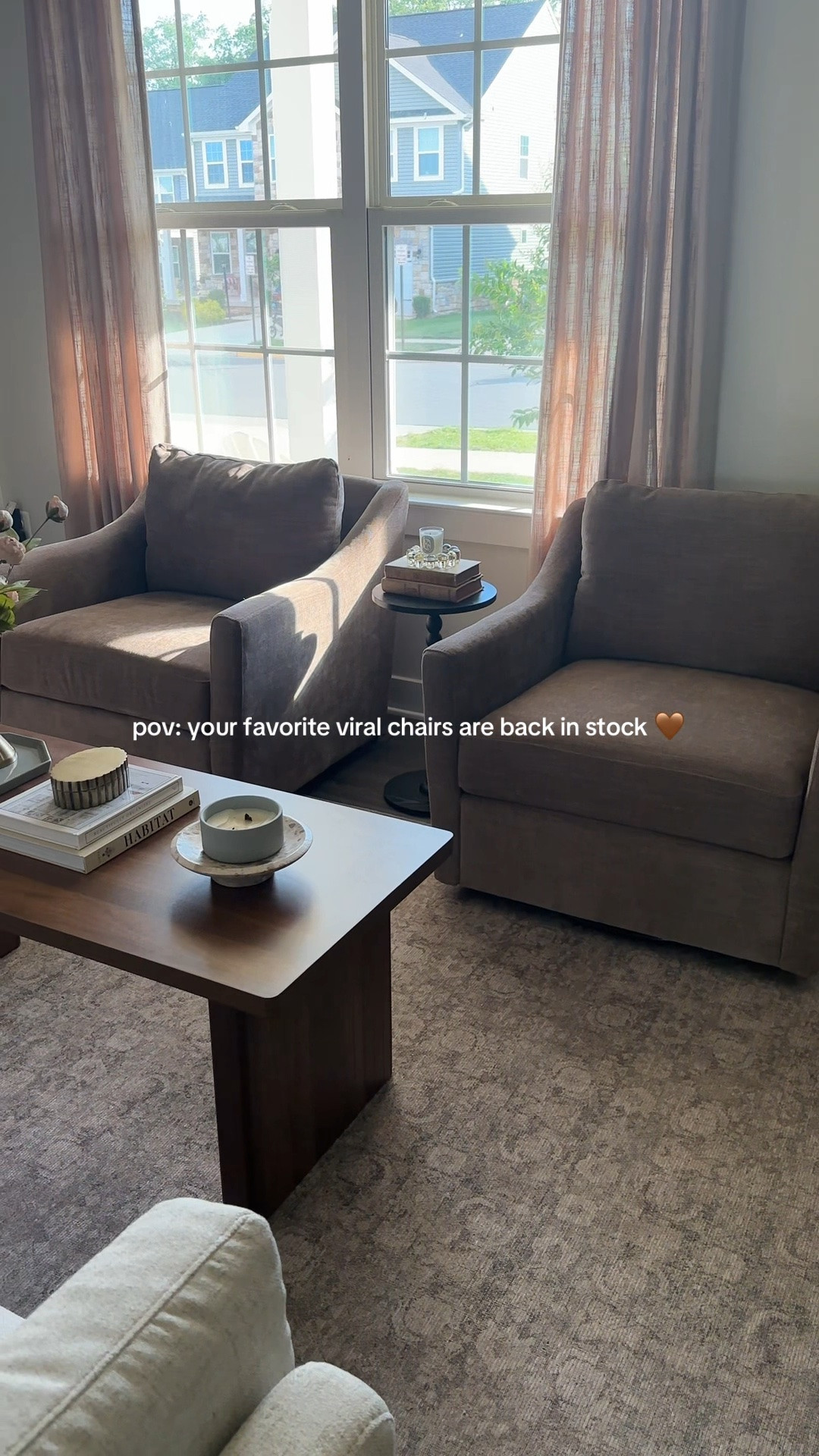 The brown swivel chairs everyone loves are finally back in stock 🤎✨ And for the price? Run, don’t walk. 

#WalmartFind #SwivelChair #LivingRoomDecor #HomeDecor #NeutralHome

#LTKHome