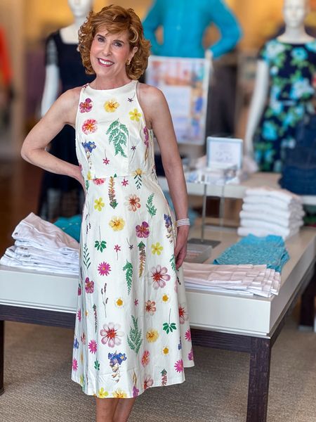 This stunning floral dress has a universally flattering halter neckline, a stunning fit & flare style,
And I love the sateen fabric!


#LTKover40 #LTKSeasonal #LTKworkwear