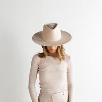 Dakota Triangle Crown - Cream | Gigi Pip