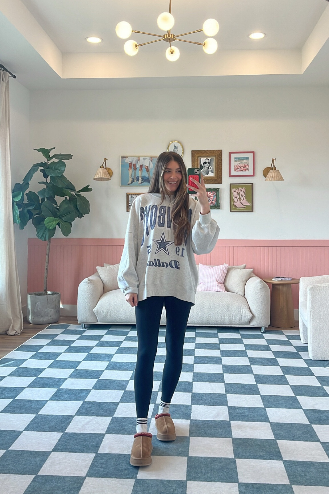 OOTD!! 


Fall outfit | fall shoes | graphic sweatshirt | Abercrombie | ugg Tazz slippers 

#LTKshoecrush #LTKfindsunder100