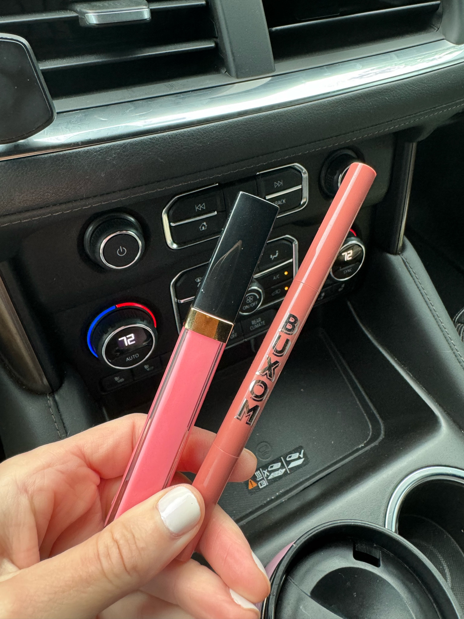 Love these lip colors together 