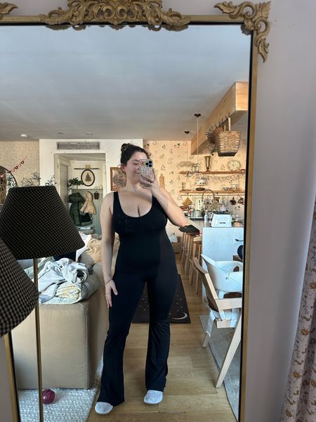 The glare workout bodysuit is as cute in the gym as it is out! I can easily workout in this one piece and than go run errands

#LTKmidsize #LTKstyletip #LTKfitness