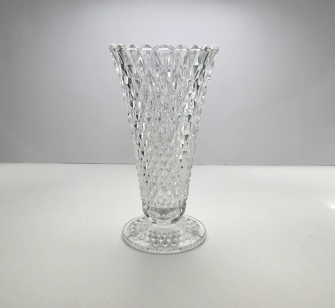 Vintage Indiana Glass Diamond Point Footed Vase - Etsy | Etsy (US)