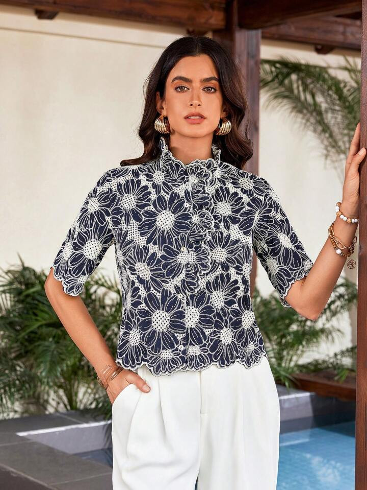 SHEIN Privé Random Floral Embroidered Short-Sleeved Shirt With Casual Stand Collar For Summer | SHEIN