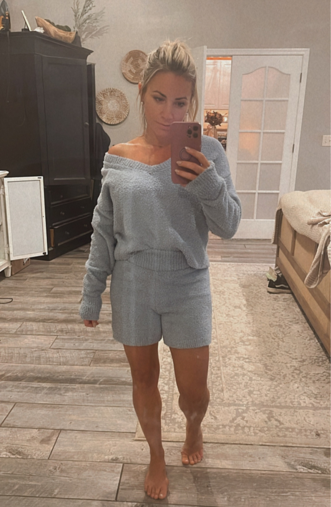 The coziest lounge set. 