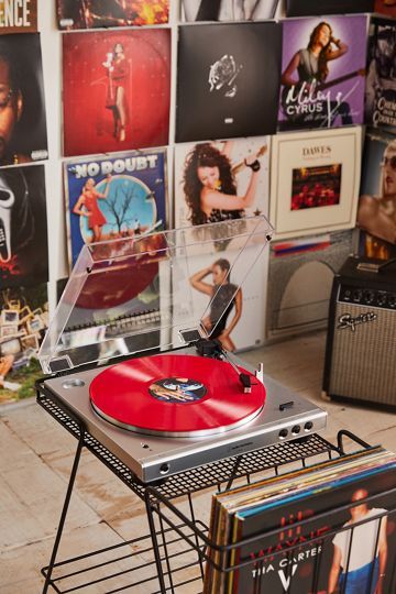 Audio-Technica UO Exclusive LP60X-BT Bluetooth Record Player | Urban Outfitters (US and RoW)