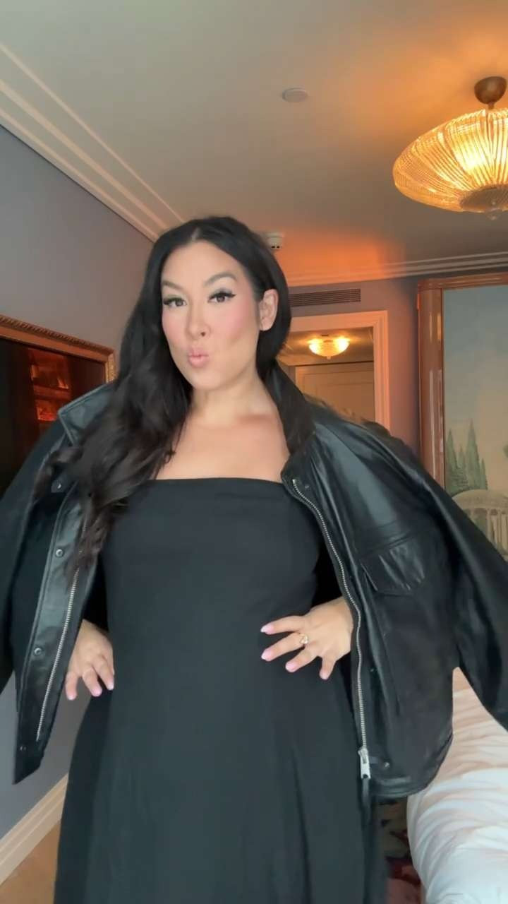 Midsize London Outfit! 
-
-
-
midsize fashion, midsize outfit, curvy outfit, summer outfit, summer style, europe outfit 

 #LTKMidsize #LTKStyleTip #LTKTravel