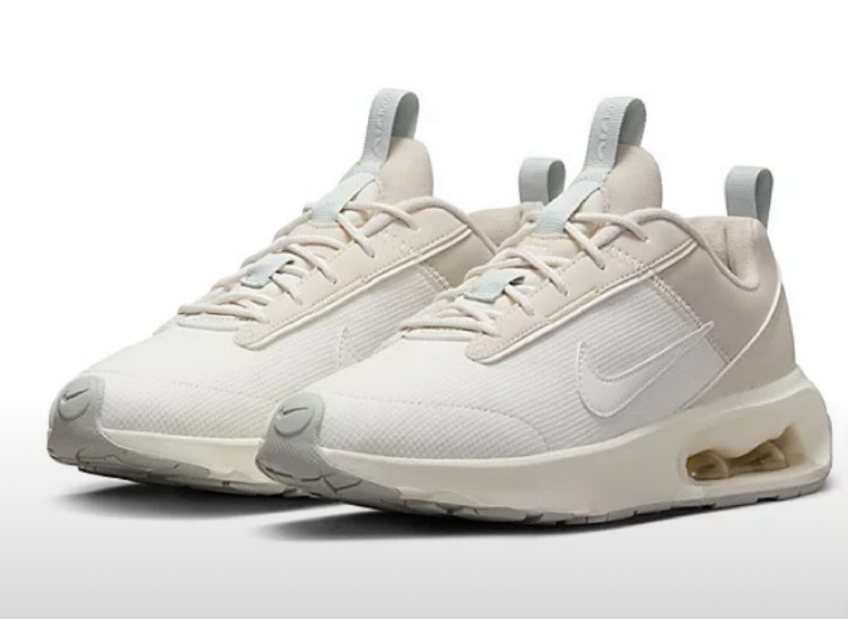 Women's Nike Air Max Sneaker