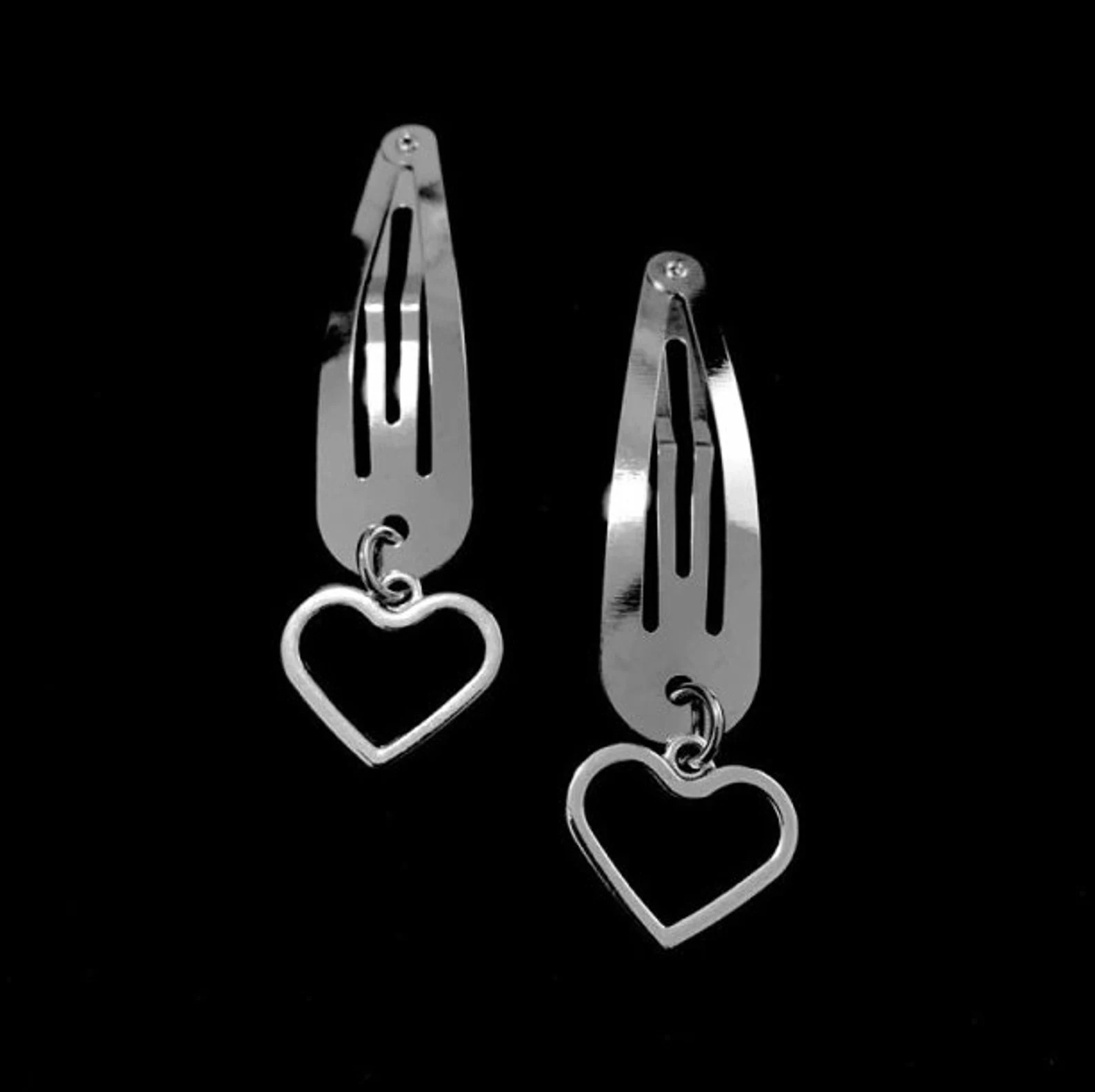 Pair of Silver Heart Charm Dangle Hair Clips Y2K Aesthetic - Etsy | Etsy (US)
