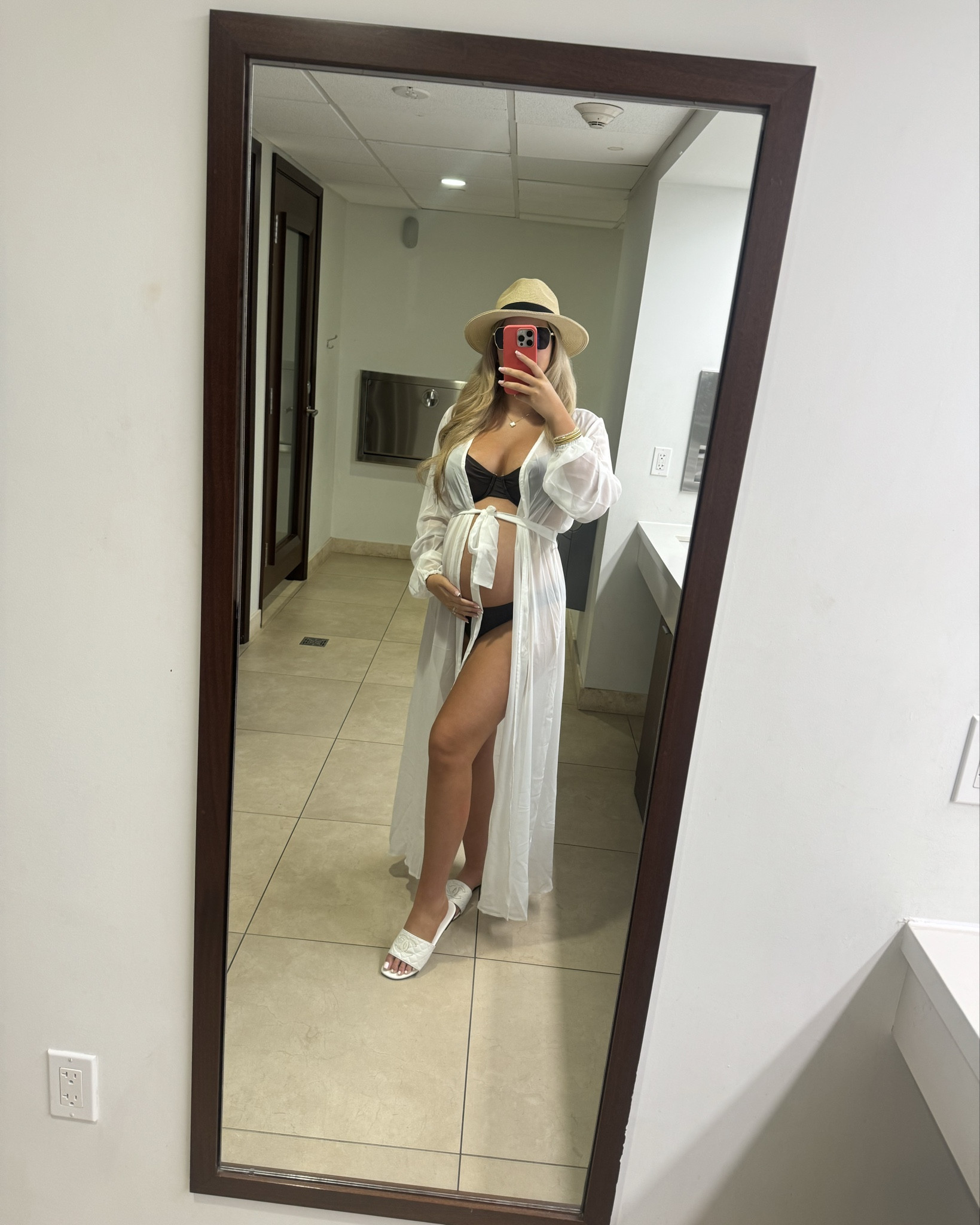 Bermuda on the beach outfit!! 

#LTKTravel #LTKBump #LTKSwim