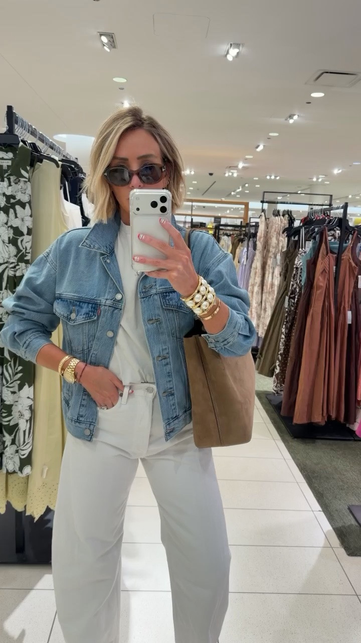 If you need a new denim jacket, this is the one!! 🛍️💙

#LTKdayinmylife #LTKgrwm #LTKootd