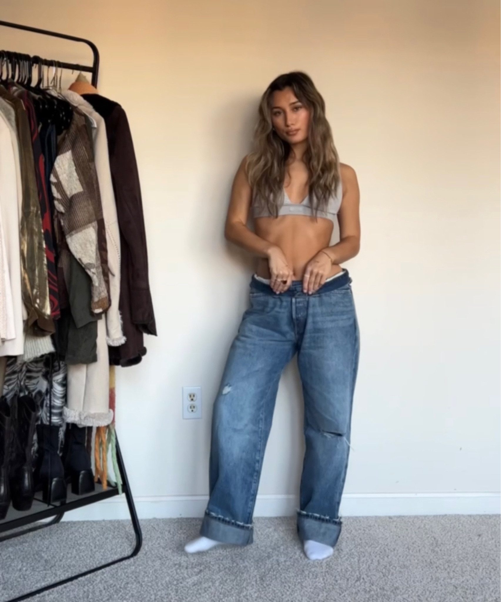 wearing size 31Wx30L - for an oversized low waisted fit