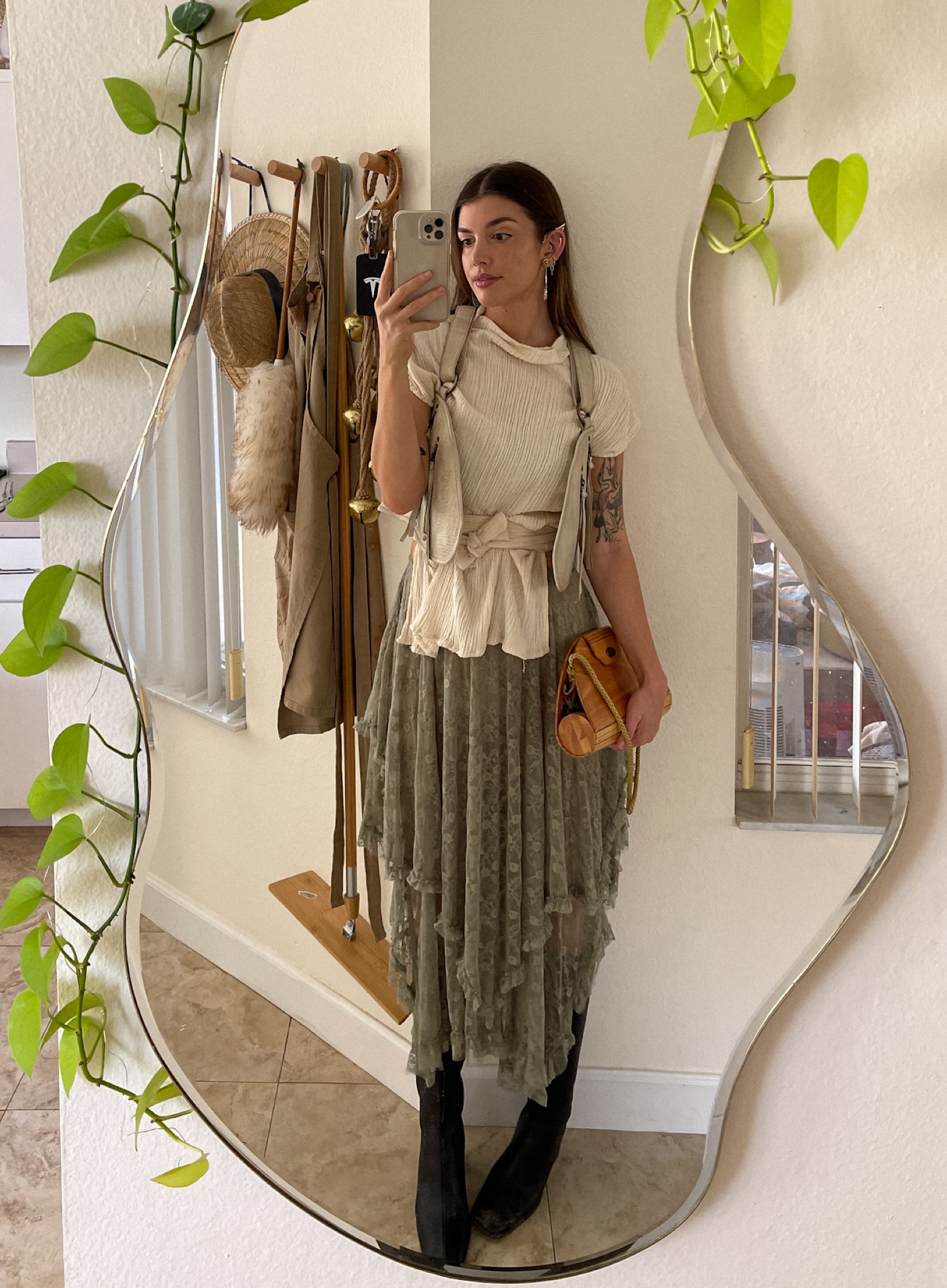 Christmas elf 🧝🏼‍♀️❤️🫶🏼

#LTKstyletip #LTKHoliday #LTKSeasonal