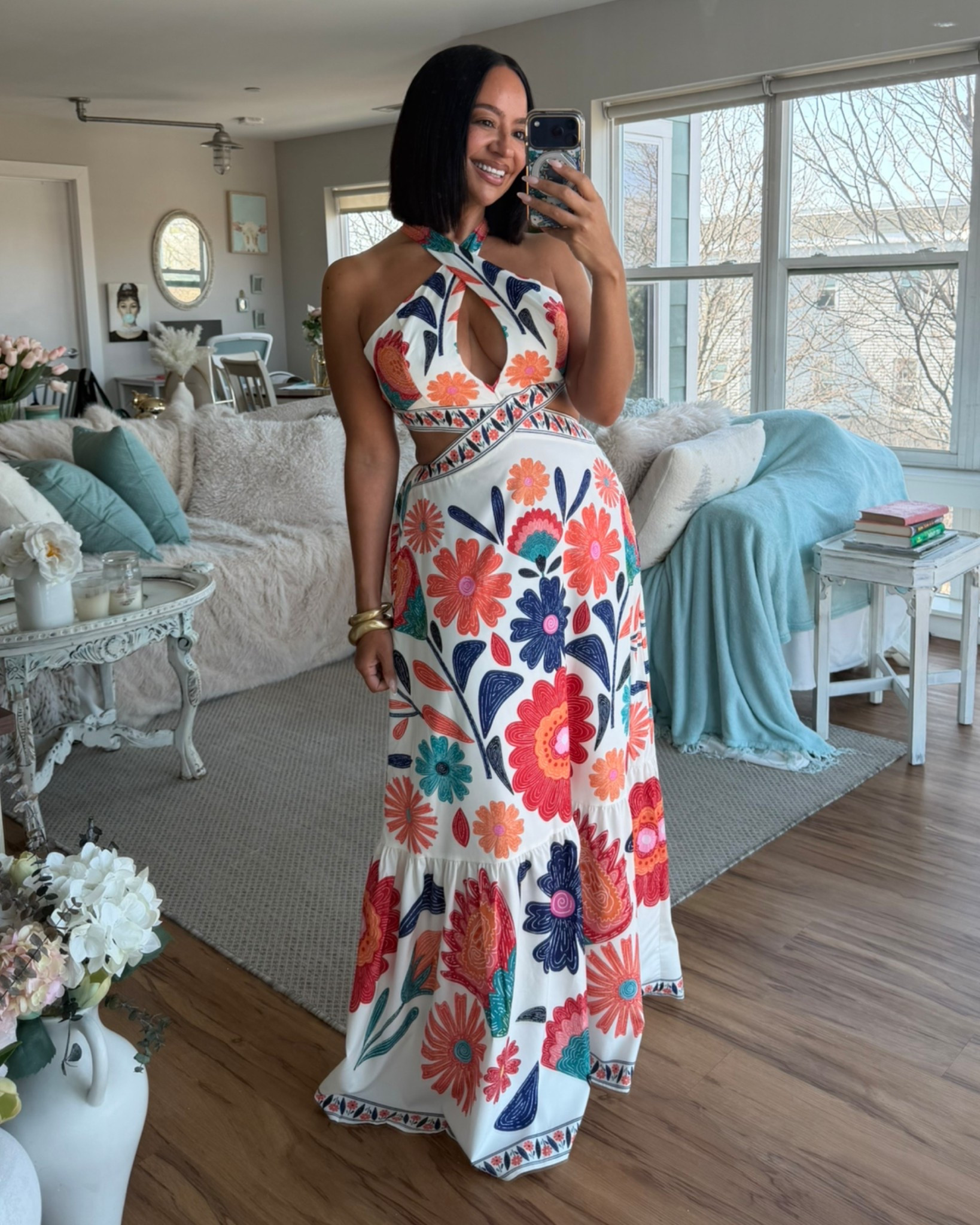 BEACH VACATION / SUMMER MAXI DRESS 🫶🏽☀️🌸

Fabric doesn’t have stretch!

5’3
32DD
27”
42”
Wearing a M

#LTKPetite #LTKOver40 #LTKTravel