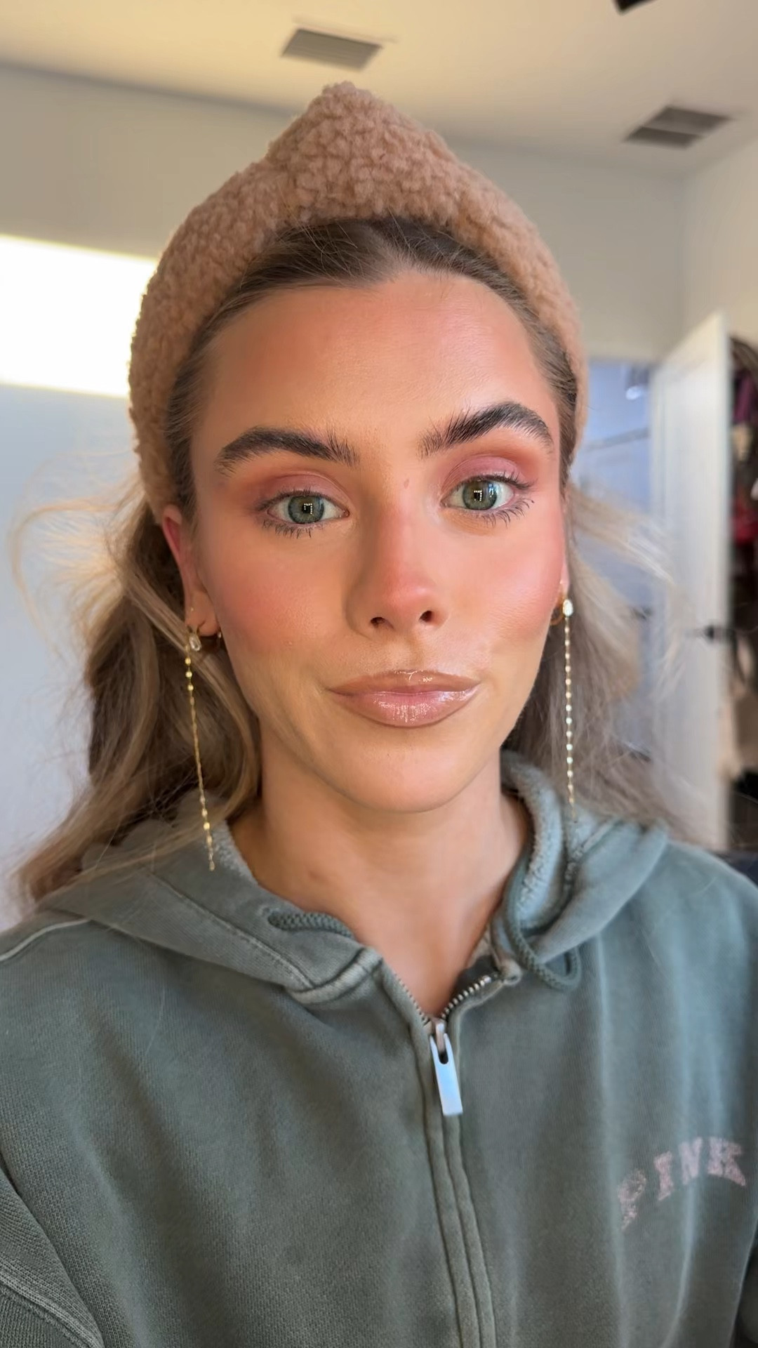 Experience full body volume and sensational lift that lasts up to 24HR with Maybelline Lash Sensational Body Mascara

#LTKgrwm #LTKBeauty #LTKSaleAlert