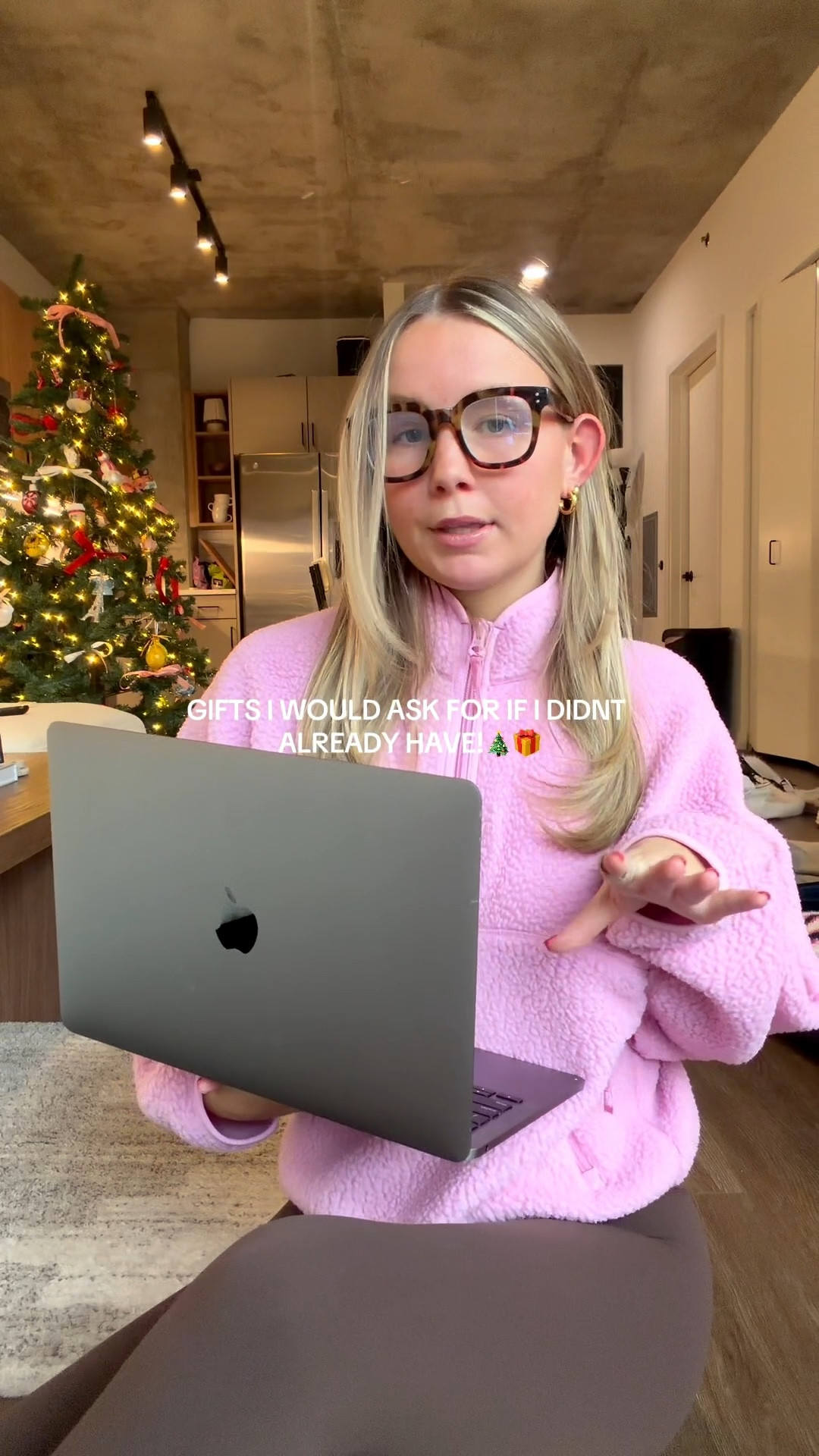 Gifts i would ask for if I didn’t already have them!!

#LTKHoliday #LTKFindsUnder100 #LTKGiftGuide