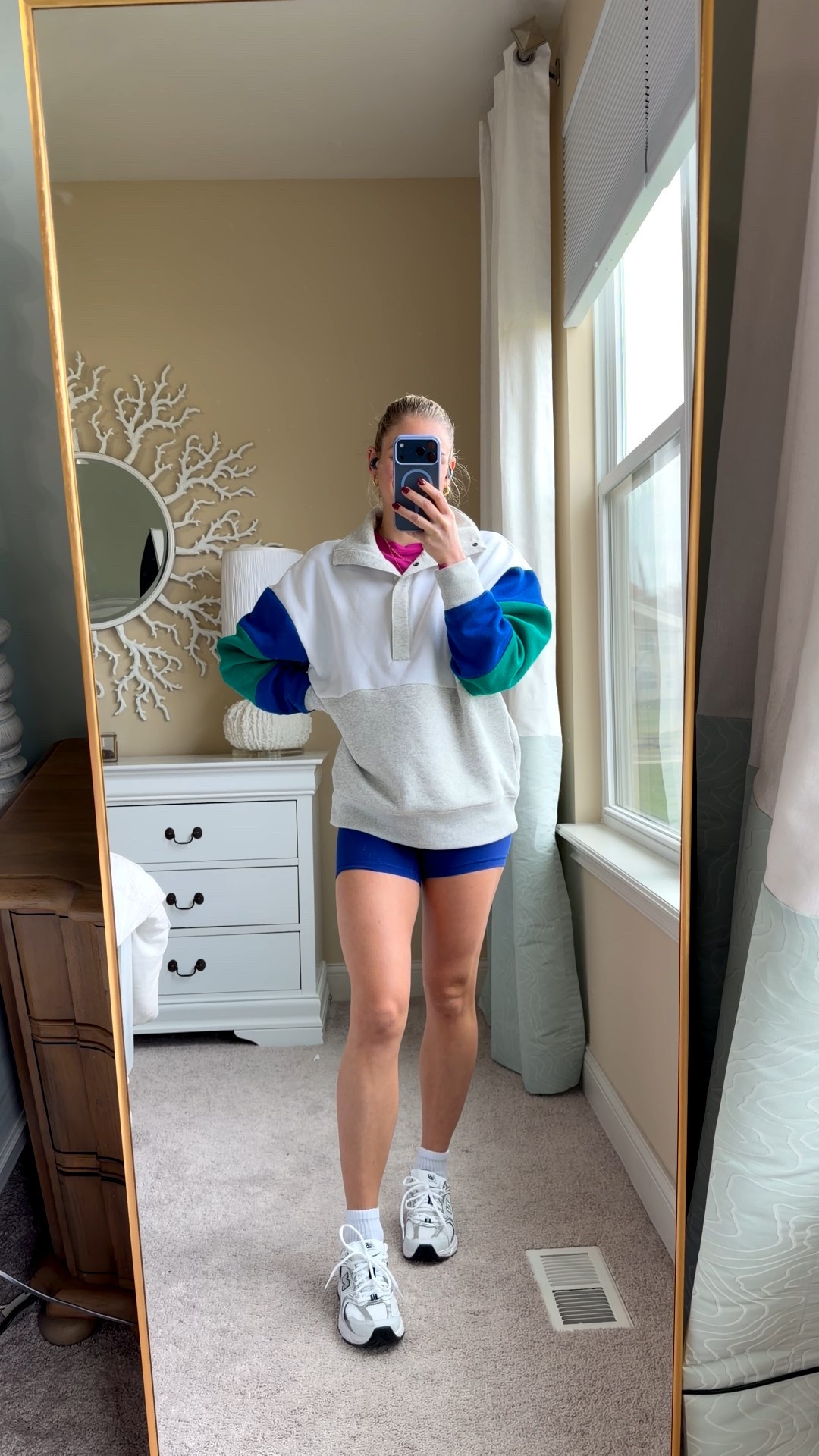 Running ootd! Lately I’ve been running in sweatshirts and love it! Xs shirts and small sweatshirt tts! 

Running outfit. Running style. Workout outfit. Workout style. Gym outfit. Exercises outfit. Athleisure.  Oversized sweatshirt. Oversized hoodie. Crewneck. Biker shorts. Gym set. 

#LTKActive #LTKFindsUnder50