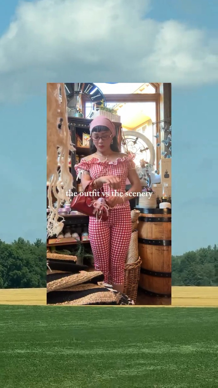 🌾 🪵 🌿 🍓 🧺 🌤️

red gingham, gingham print, cottage core, farm girl aesthetic, fashion, road trip, countryside, fashion beauty lifestyle content creator influencer blogger in Boston MA

.
.
.
#redaesthetic #redgingham #gingham #ginghamprint #cottagecore #farmgirl #farmgirlaesthetic #fashion #fashioncontentcreator #fashioninfluencer #lifestylecreator #bostonfashioncreator #bostoninfluencer #bostoncreator #bostoncontentcreator

#LTKPetite #LTKStyleTip #LTKBeauty