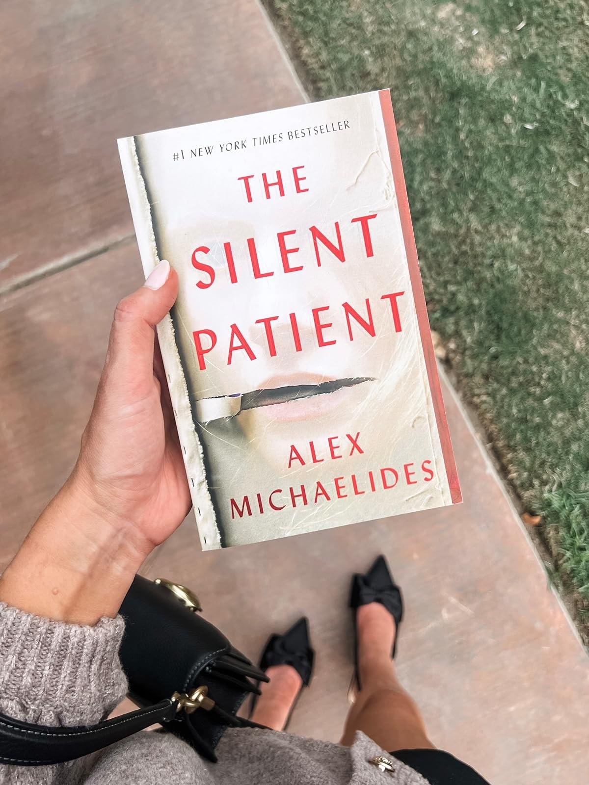 Outfit ideas inspired by amazon's bestselling books. Which one fits your vibe?
booktok, book recommendation, ootd, casual outfit idea, trendy fashion, spring fashion, must have accessories, amazon favorites, top picks, affordable finds, fashion finds, amazon fashion, trendy look, viral finds, spring top

#LTKU #LTKootd #LTKSeasonal