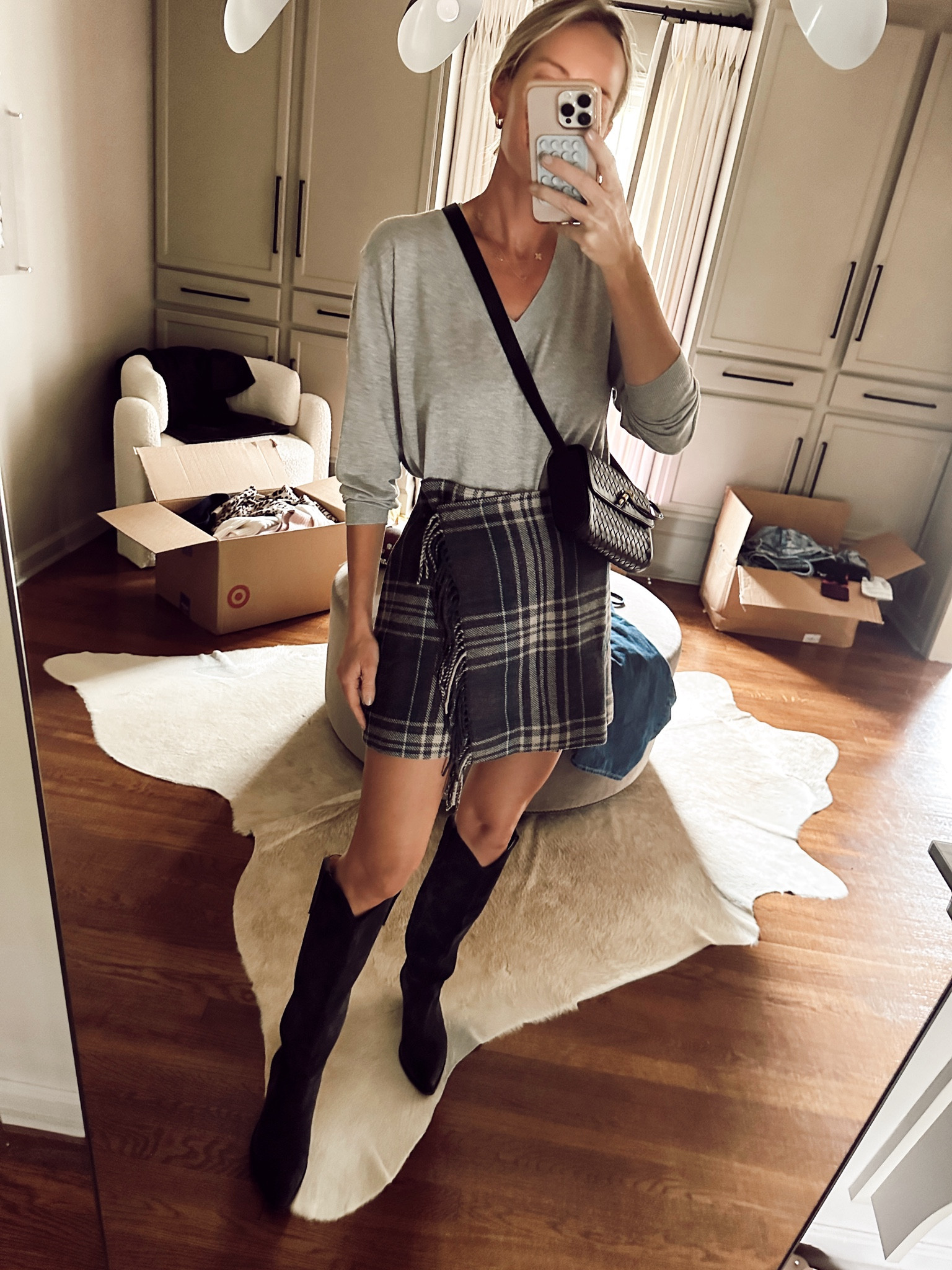 Size Small Skirt / Size M sweater 🤎 great fall picture look 

#LTKFindsUnder50 #LTKStyleTip