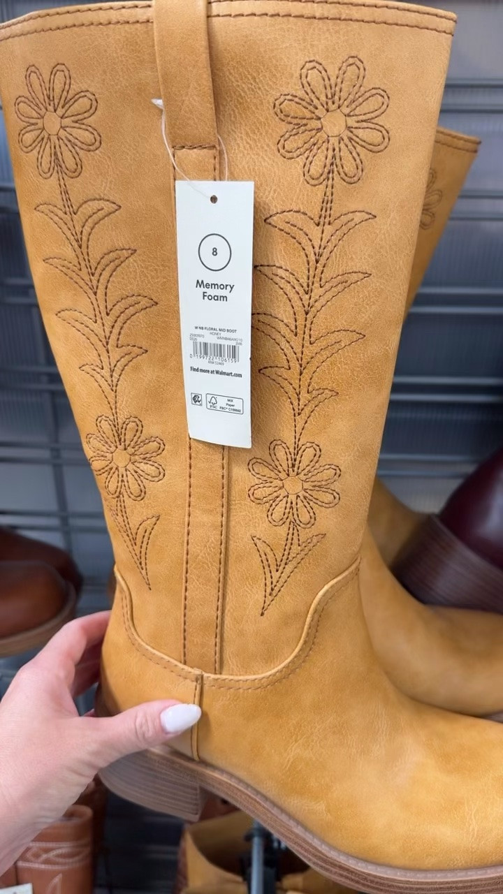 Loveeee the updated version of this boot this year!! This is the most comfortable boot - not even kidding! TTS!! I own without the stitching!!

#LTKootd #LTKSaleAlert