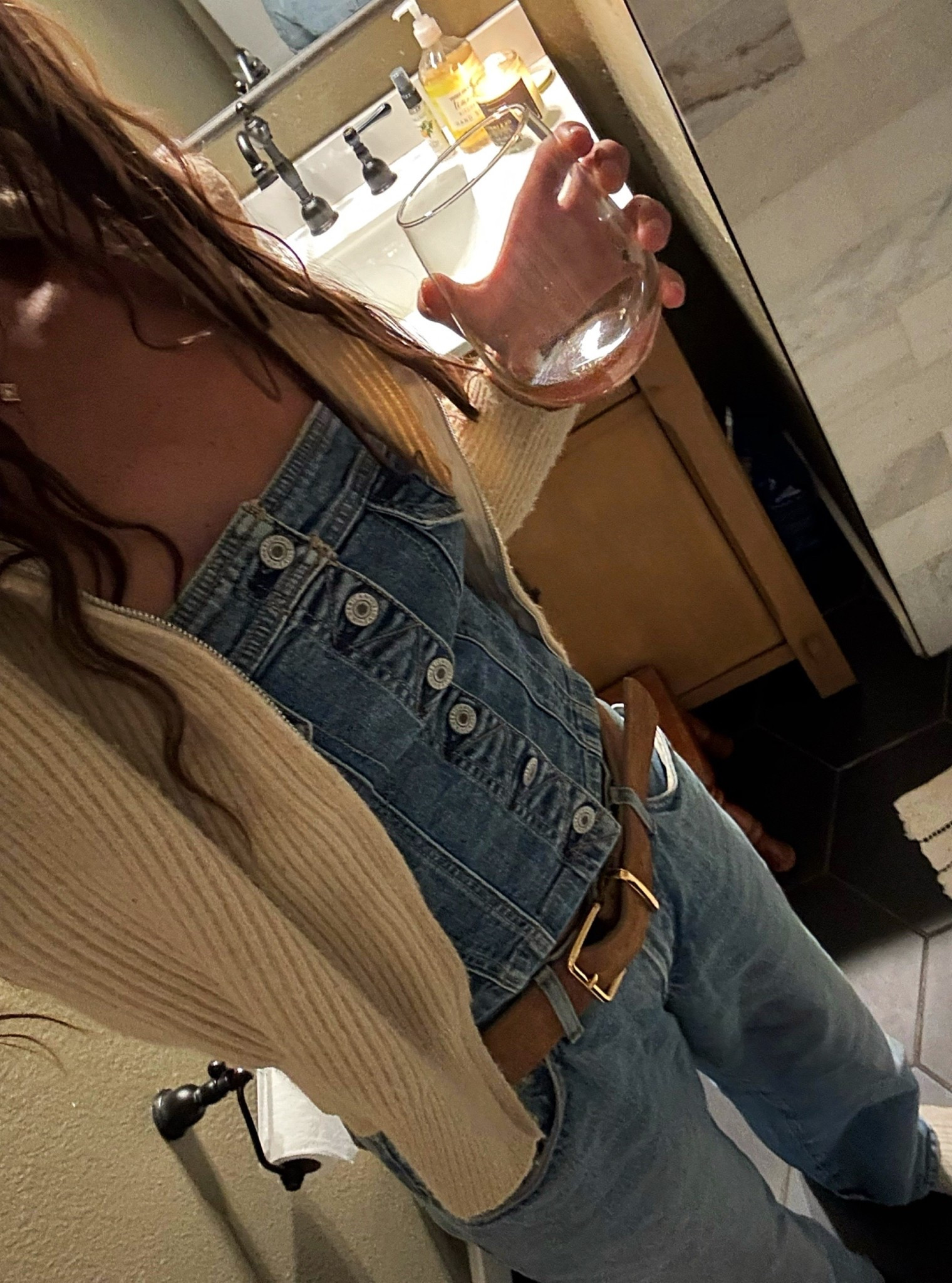 I have greatly underestimated the power of a cute belt 🤭 *bonus points if it matches the shade of your shoes 👠 

Let the Christmas parties commence 🥂🎄🥧  

#LTKootd #LTKHoliday #LTKmomlife