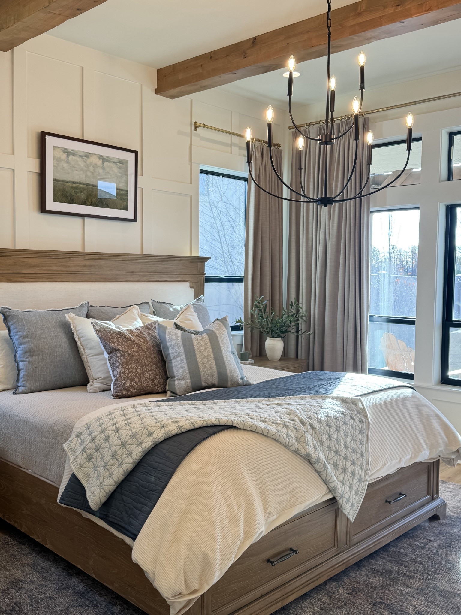 Primary bedding refresh 

#LTKHome #LTKSeasonal #LTKdayinmylife