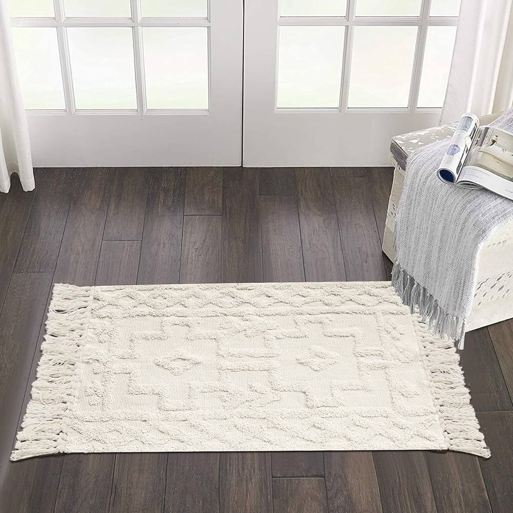 Uphome Boho Bathroom Rug 2' x 3' Moroccan Tufted Small Rugs with Tassels Farmhouse Cotton Woven W... | Amazon (US)